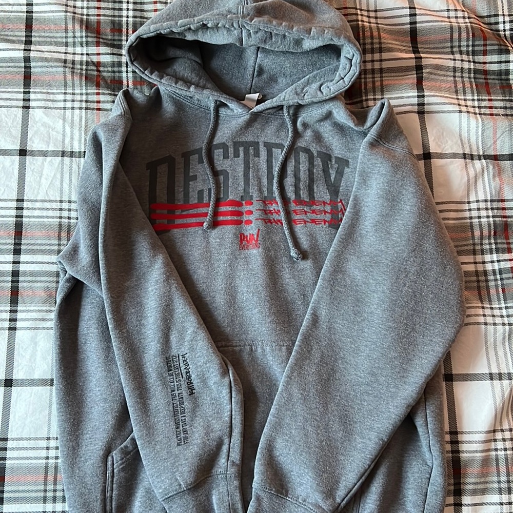 Unisex MEDIUM hoodie.